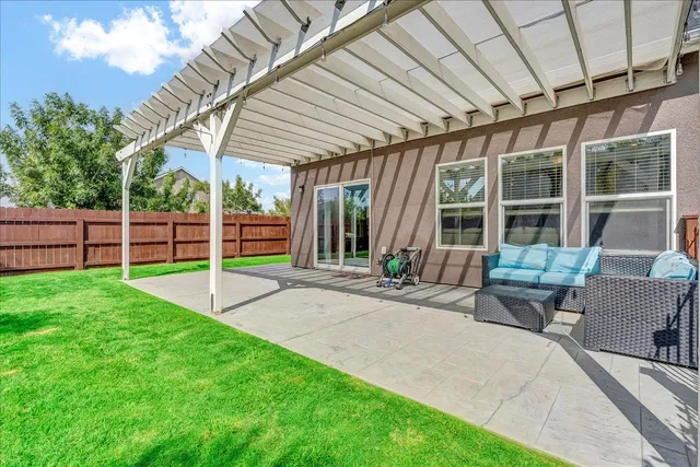 $518,500 | 2283 West Andrew Lane, Hanford, CA 93230