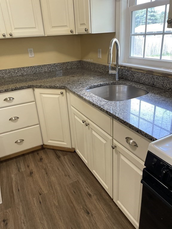30 Cromesett Road Wareham, MA 02571 - Photo 4 of 21 Gallery Image 4