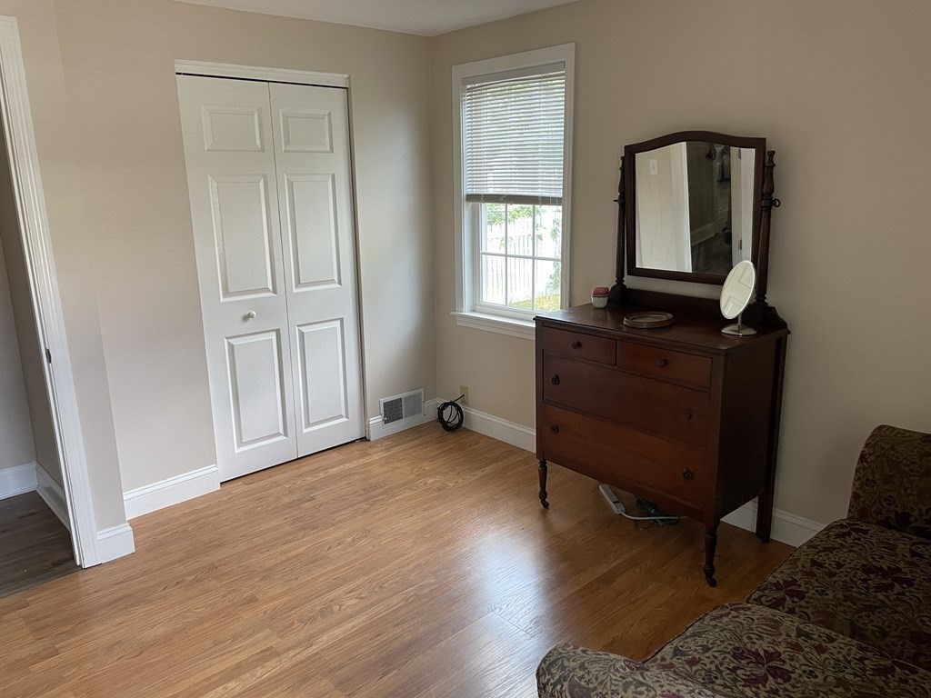 30 Cromesett Road Wareham, MA 02571 - Photo 10 of 21 Gallery Image 10