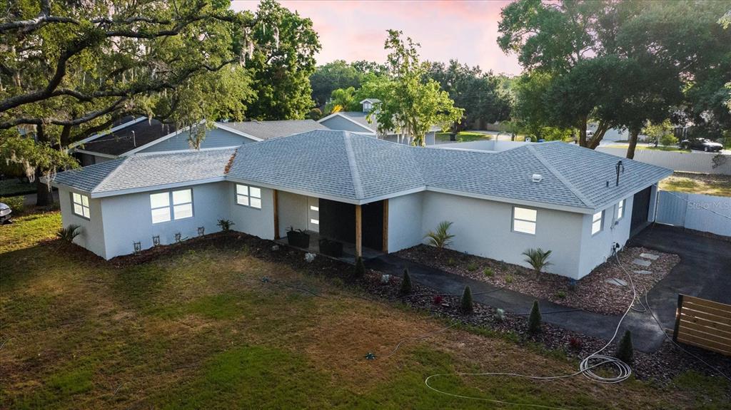 12003 Lake Ridge Road Tampa, FL 33618 - Photo 1 of 1 Gallery Image 1