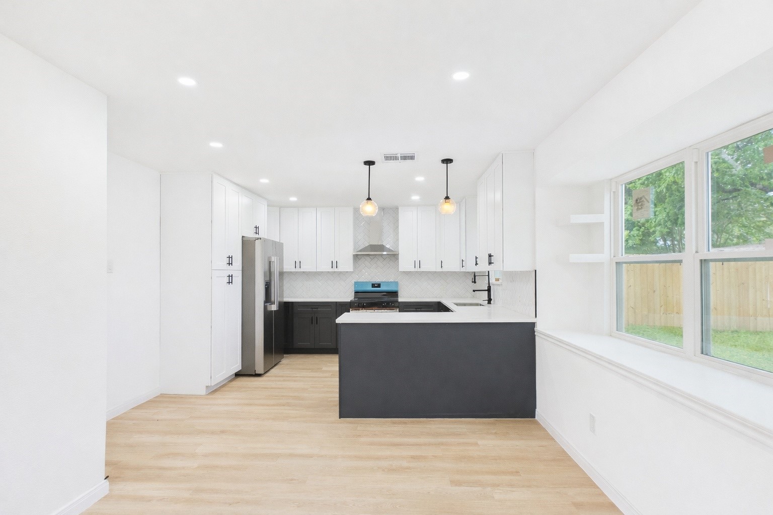 2002 Jones Street Rosenberg, TX 77471 - Photo 20 of 37