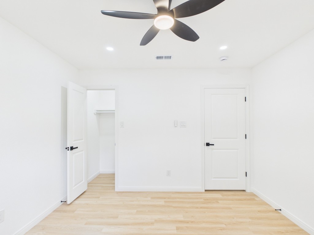 2002 Jones Street Rosenberg, TX 77471 - Photo 9 of 37