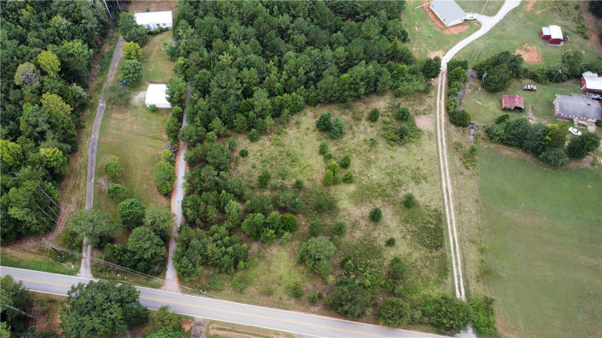 921 Dockins Drive Fair Play, SC 29643 - Photo 8 of 10 Gallery Image 8