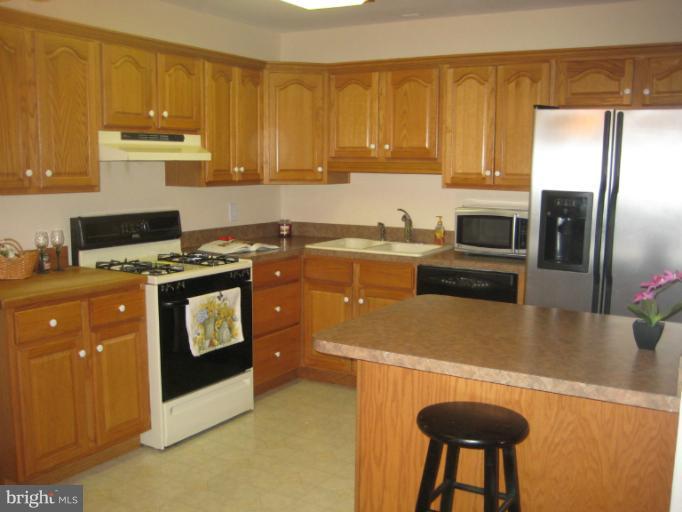 1602 Wise Road Point of Rocks, MD 21777 - Photo 23 of 24 Kitchen