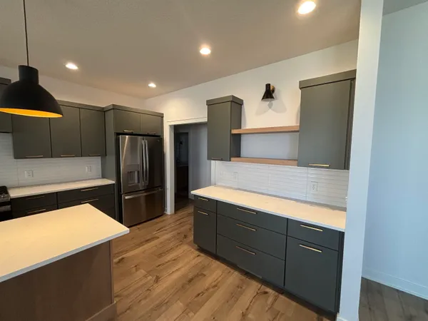 $695,000 | 6161 Bateleur Court, Fort Wayne, IN 46845