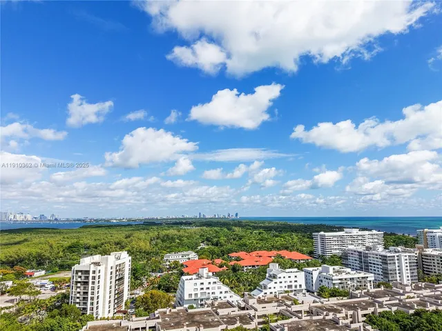 $2,900,300 | 151 Crandon Boulevard, Unit 1136, Key Biscayne, FL 33149
