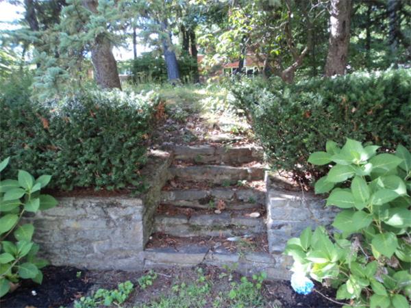 21 Ardmore Road Worcester, MA 01609 - Photo 26 of 29 Gallery Image 26