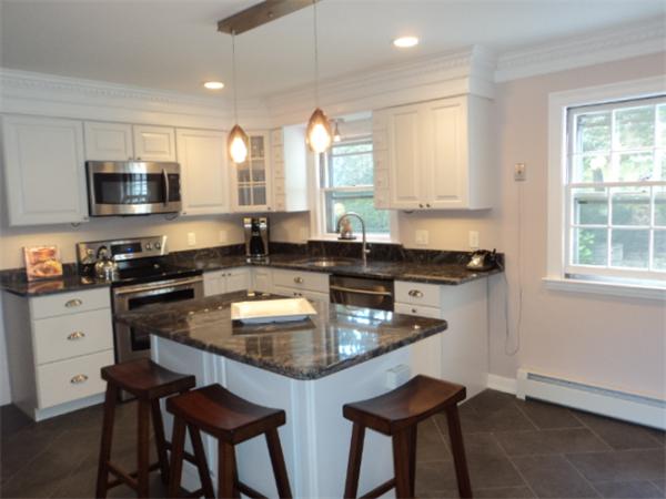 21 Ardmore Road Worcester, MA 01609 - Photo 4 of 29 Gallery Image 4