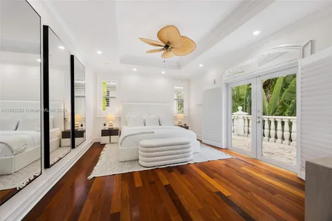 $3,600,000 | 4065 Battersea Road, Miami, FL 33133