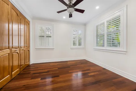 $3,600,000 | 4065 Battersea Road, Miami, FL 33133