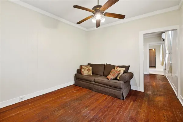$650,000 | 4318 Annunciation Street, New Orleans, LA 70115
