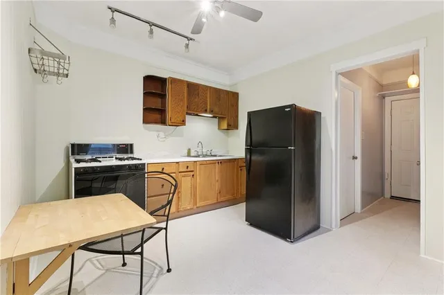 $650,000 | 4318 Annunciation Street, New Orleans, LA 70115