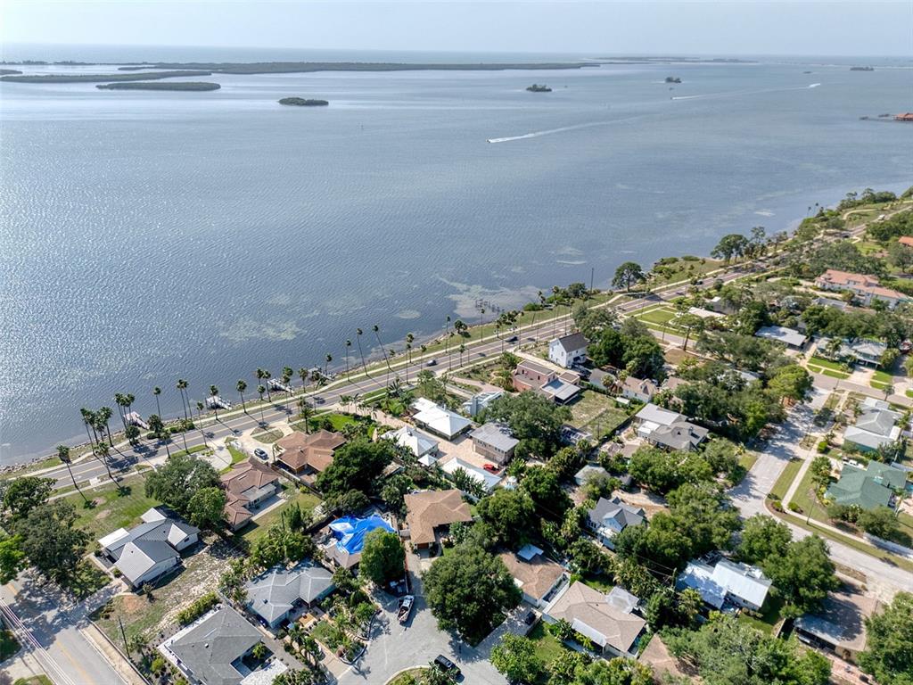 128 Edgewater Terrace Dunedin, FL 34698 - Photo 50 of 59