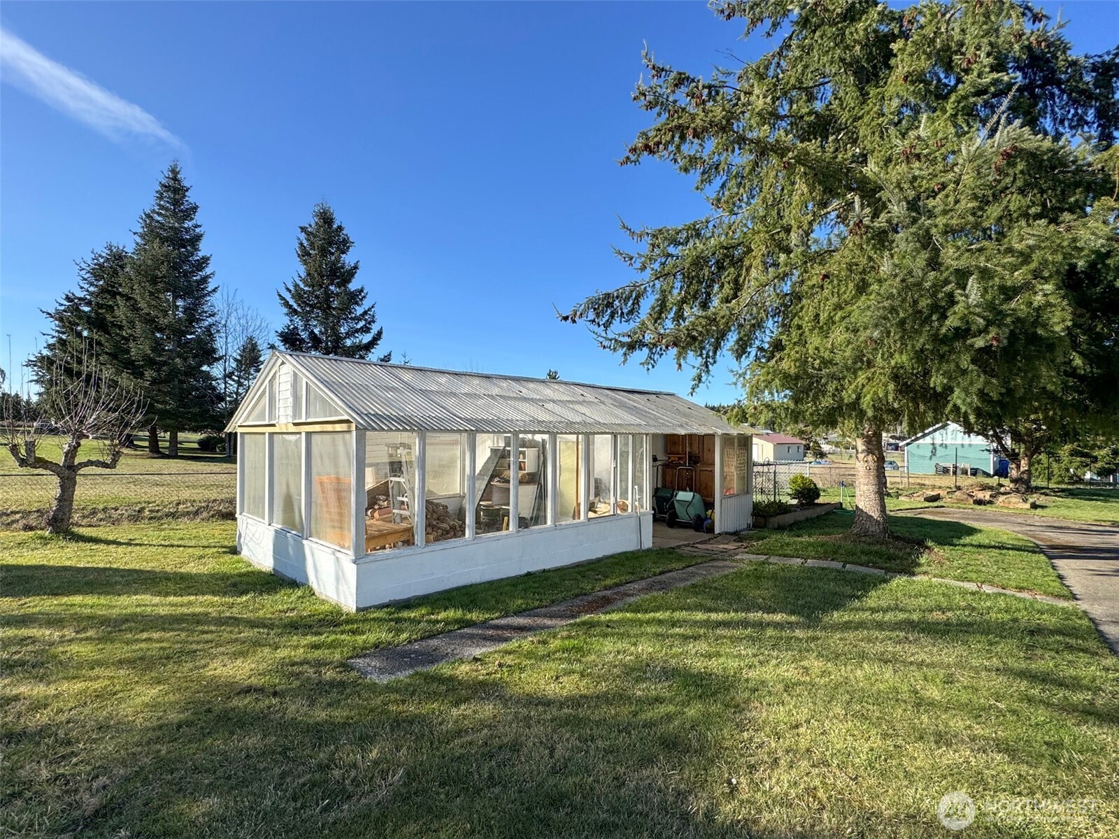 2204 Happy Valley Road Sequim, WA 98382 - Photo 33 of 40