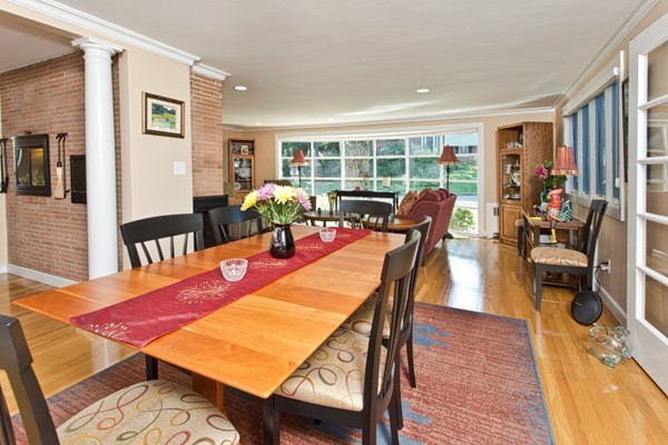 11 Doncaster Road Lynnfield, MA 01940 - Photo 16 of 29 Gallery Image 16