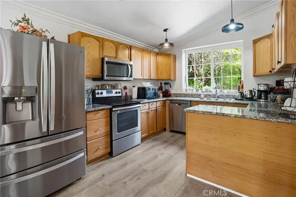 $1,958,800 | 6701 East Zayante Road, Felton, CA 95018