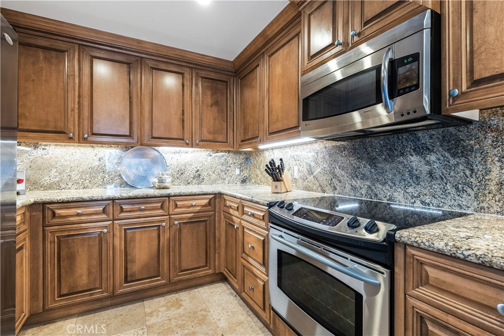 2727 Shell Beach Road, Unit 327 Pismo Beach, CA 93449 - Photo 10 of 67