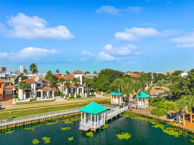 $1,150,000 | 51 Rue Caribe, Miramar Beach, FL 32550