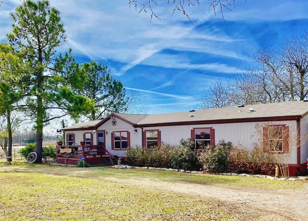 $336,000 | 272 County Road 2062, Klondike, TX 75448
