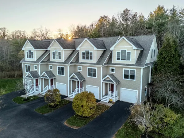 $645,000 | 131 Court Street, Unit 10, Exeter, NH 03833