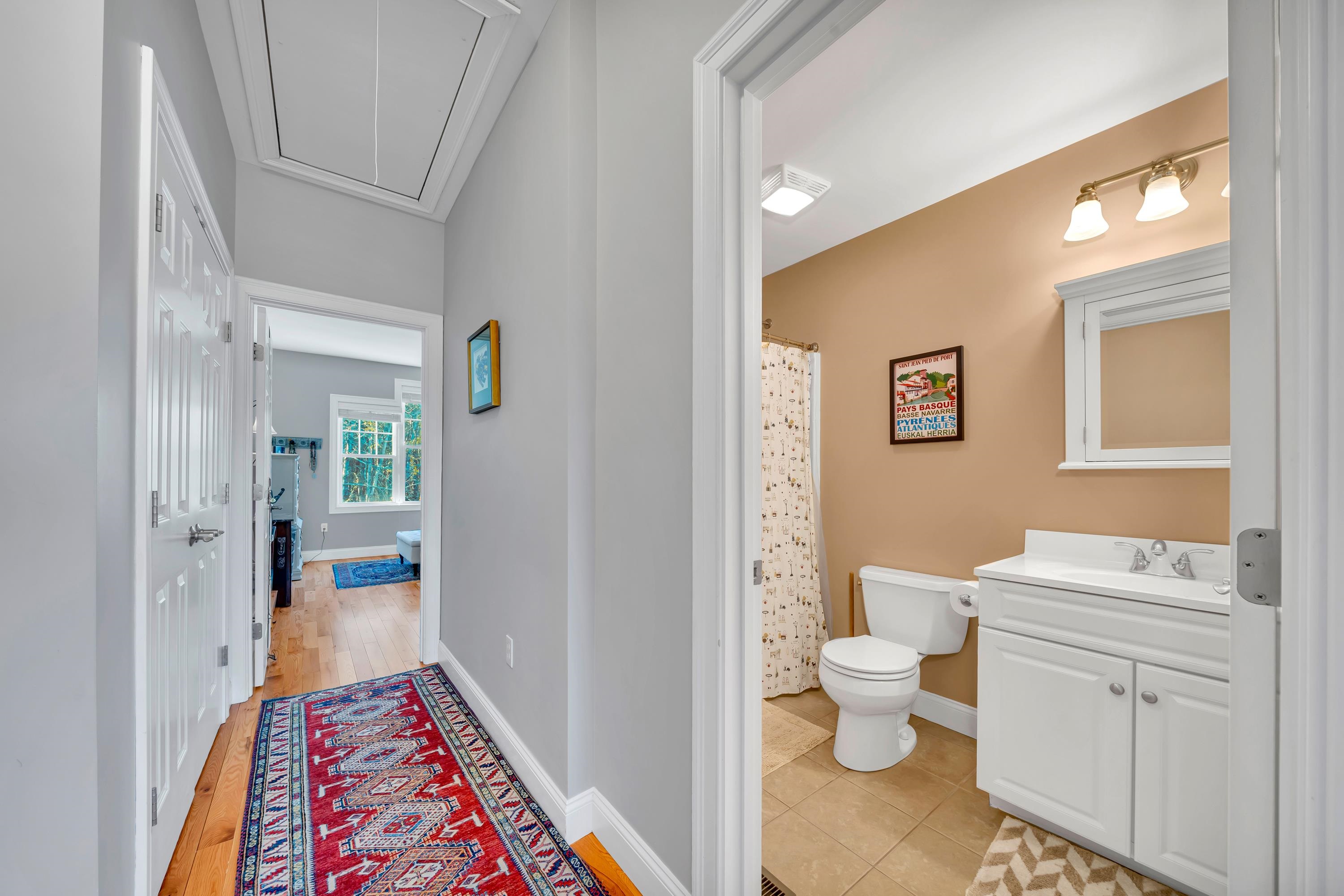 131 Court Street, Unit 10 Exeter, NH 03833 - Photo 25 of 41