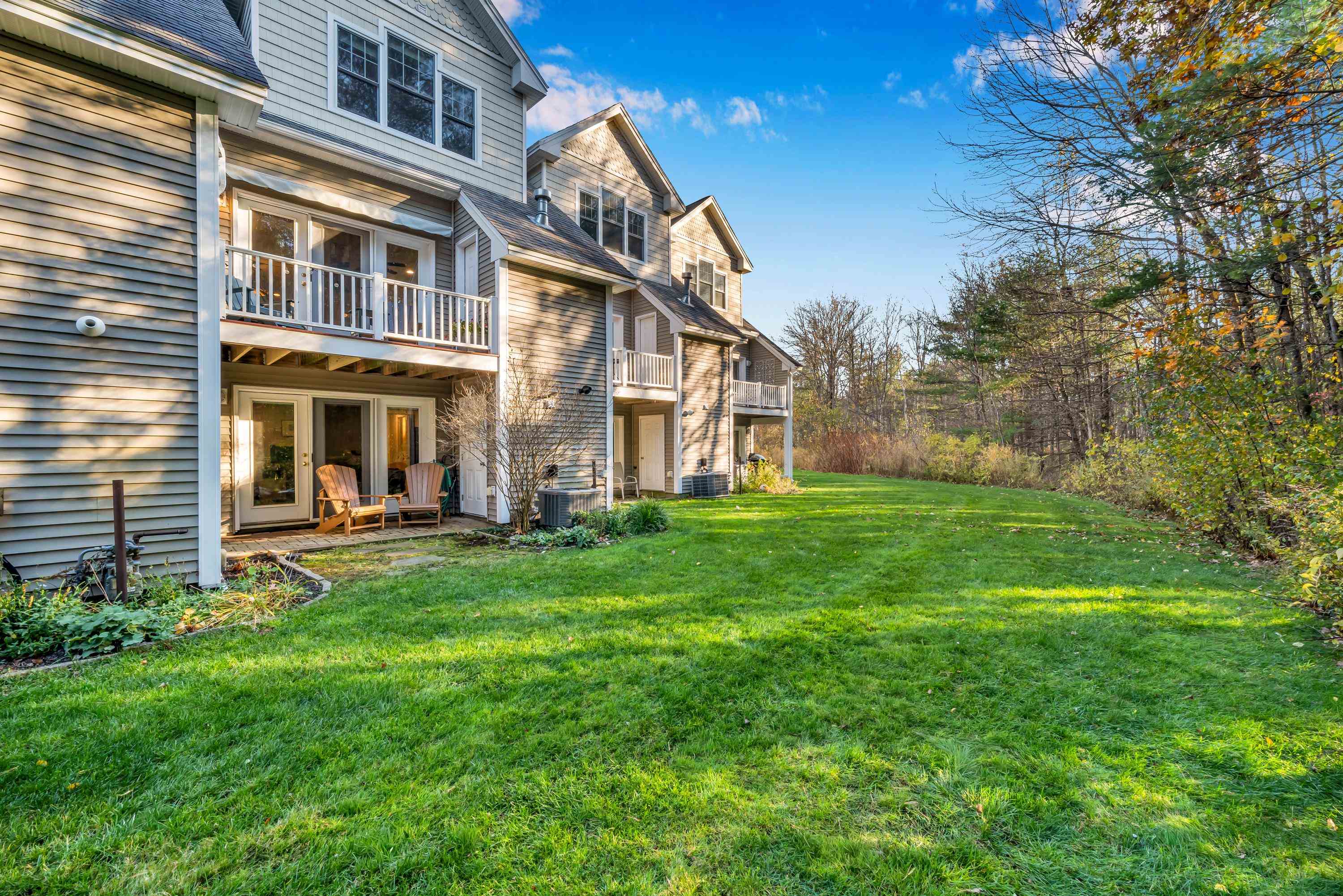 131 Court Street, Unit 10 Exeter, NH 03833 - Photo 37 of 41