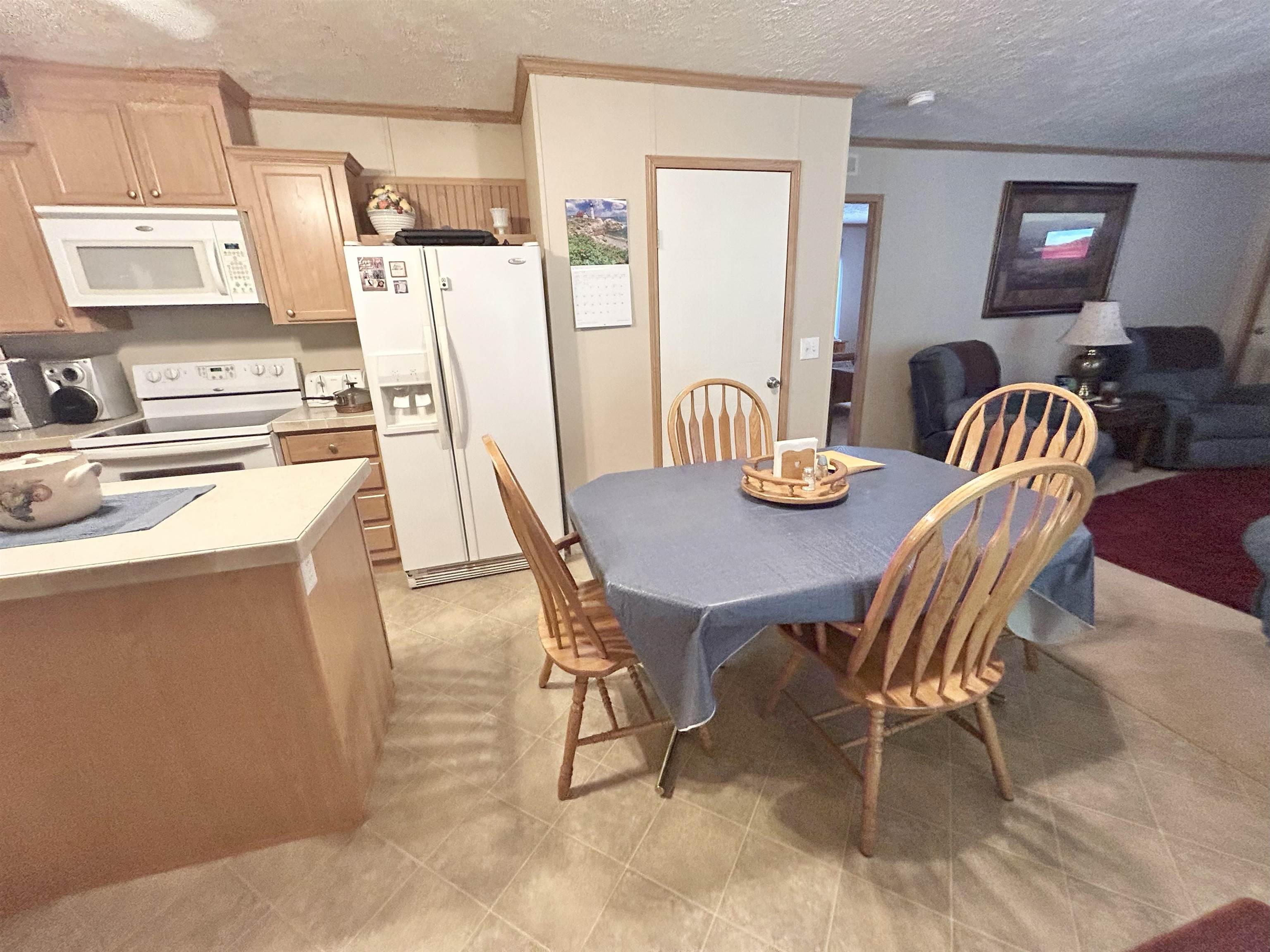 27 Cowhide Branch Road Hamlin, WV 25523 - Photo 10 of 31 Gallery Image 10