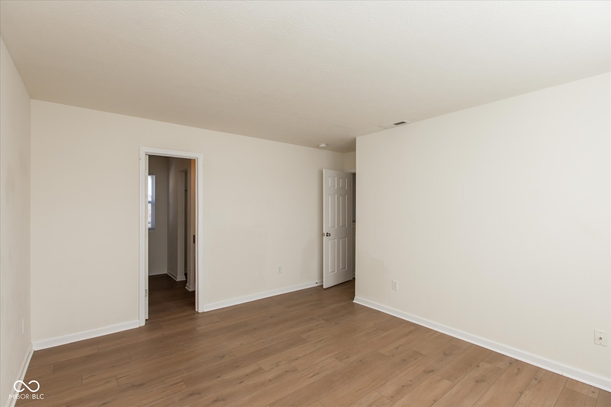 1051 Taurus Court Franklin, IN 46131 - Photo 13 of 26