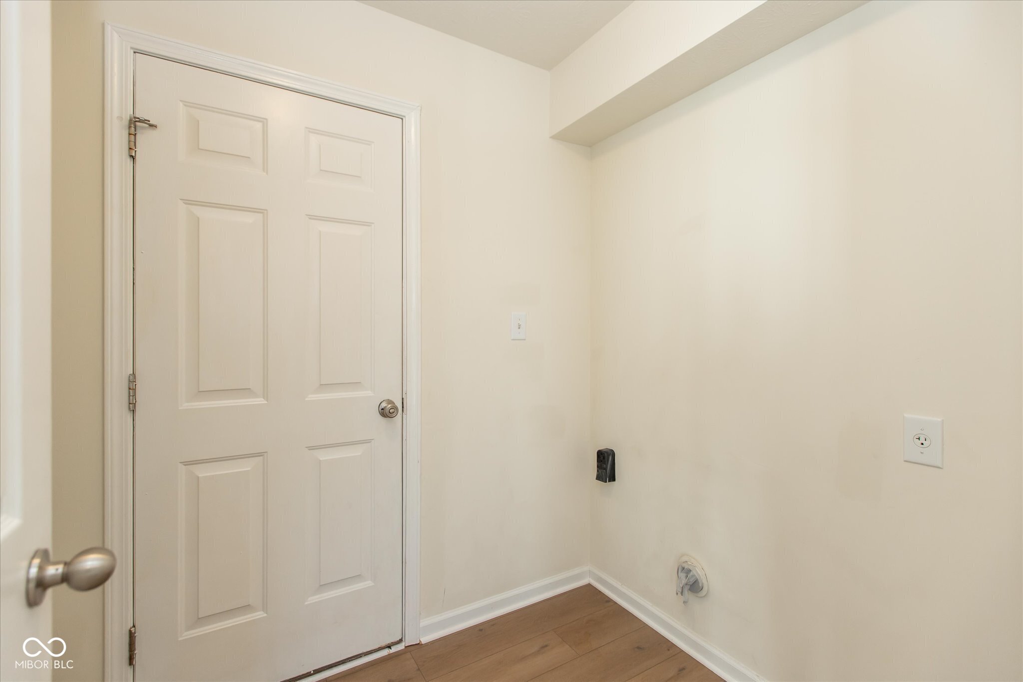 1051 Taurus Court Franklin, IN 46131 - Photo 10 of 26