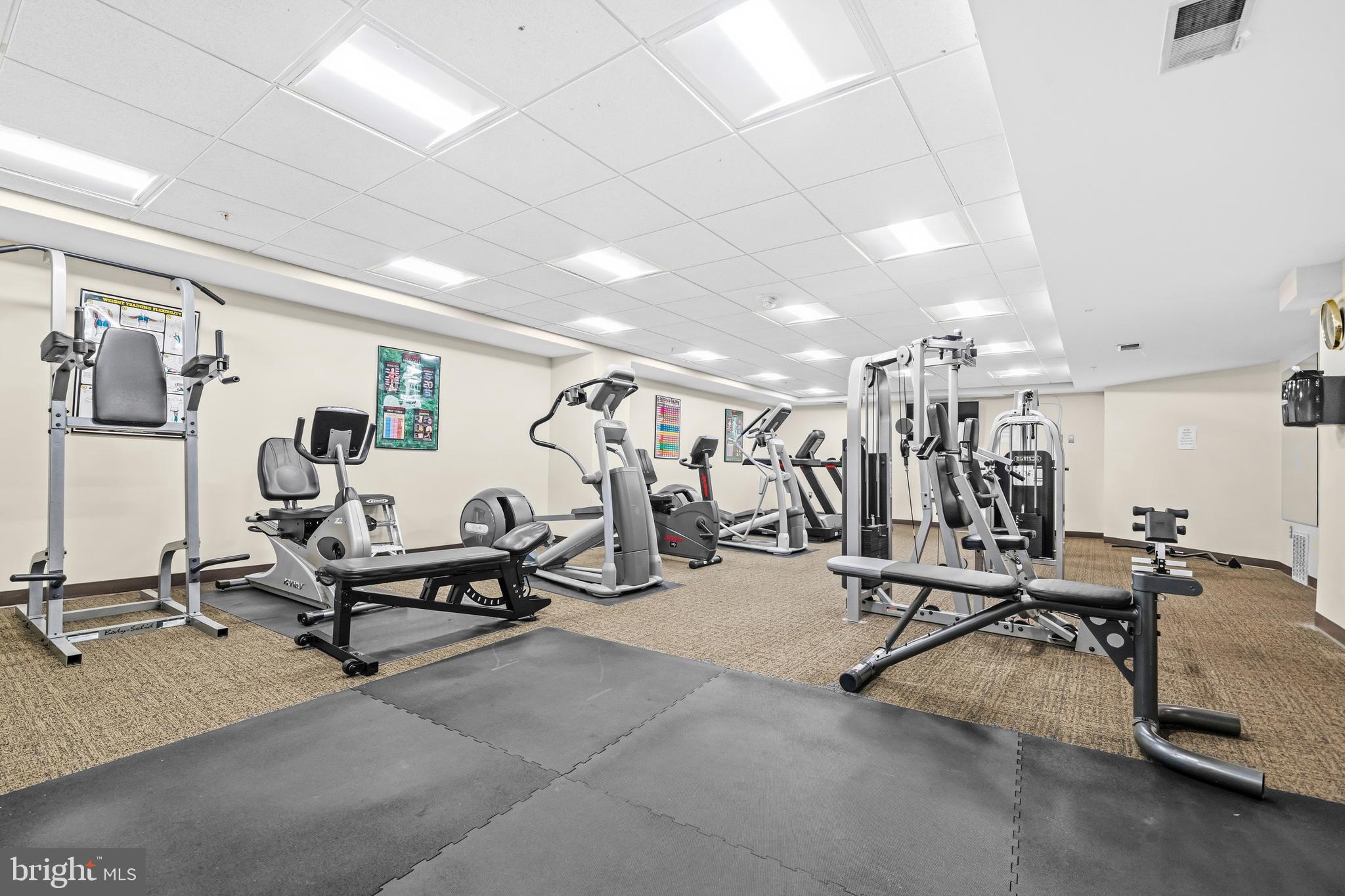 7915 Eastern Avenue Northwest, Unit 1209 Silver Spring, MD 20910 - Photo 29 of 37