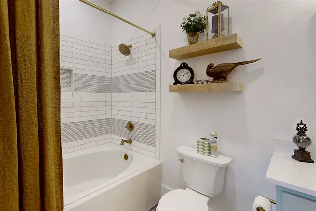 $2,200,000 | 1981 County Road 202, Caldwell, TX 77836