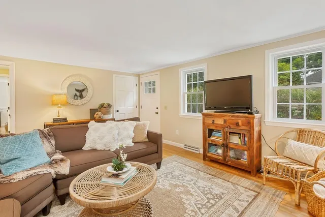 $3,200 | 25 Embassy Lane, Yarmouth, MA 02675