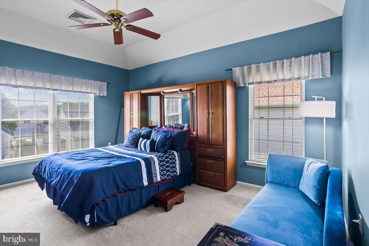 1805 Risser Lane Lancaster, PA 17601 - Photo 17 of 51