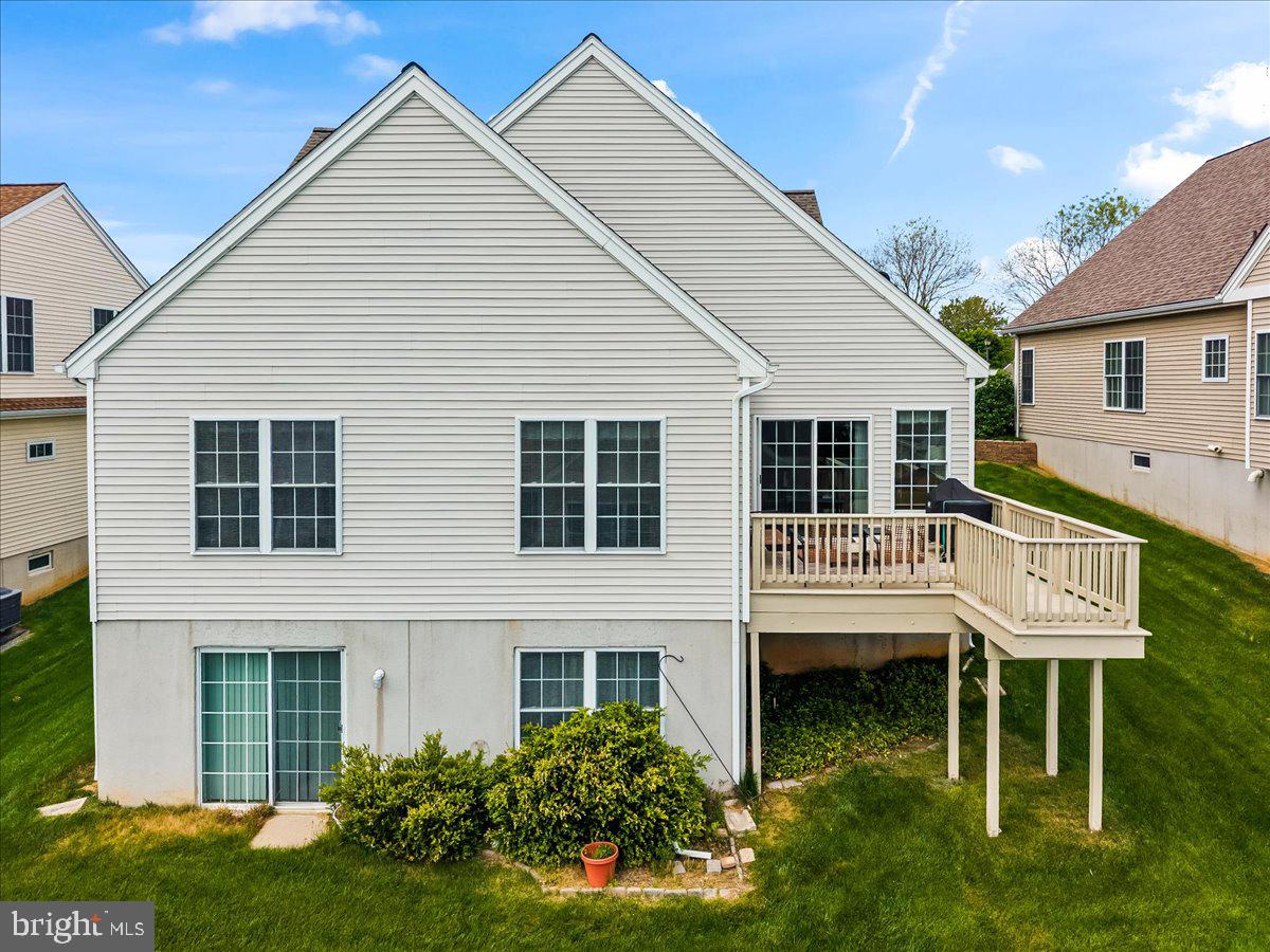 1805 Risser Lane Lancaster, PA 17601 - Photo 39 of 51
