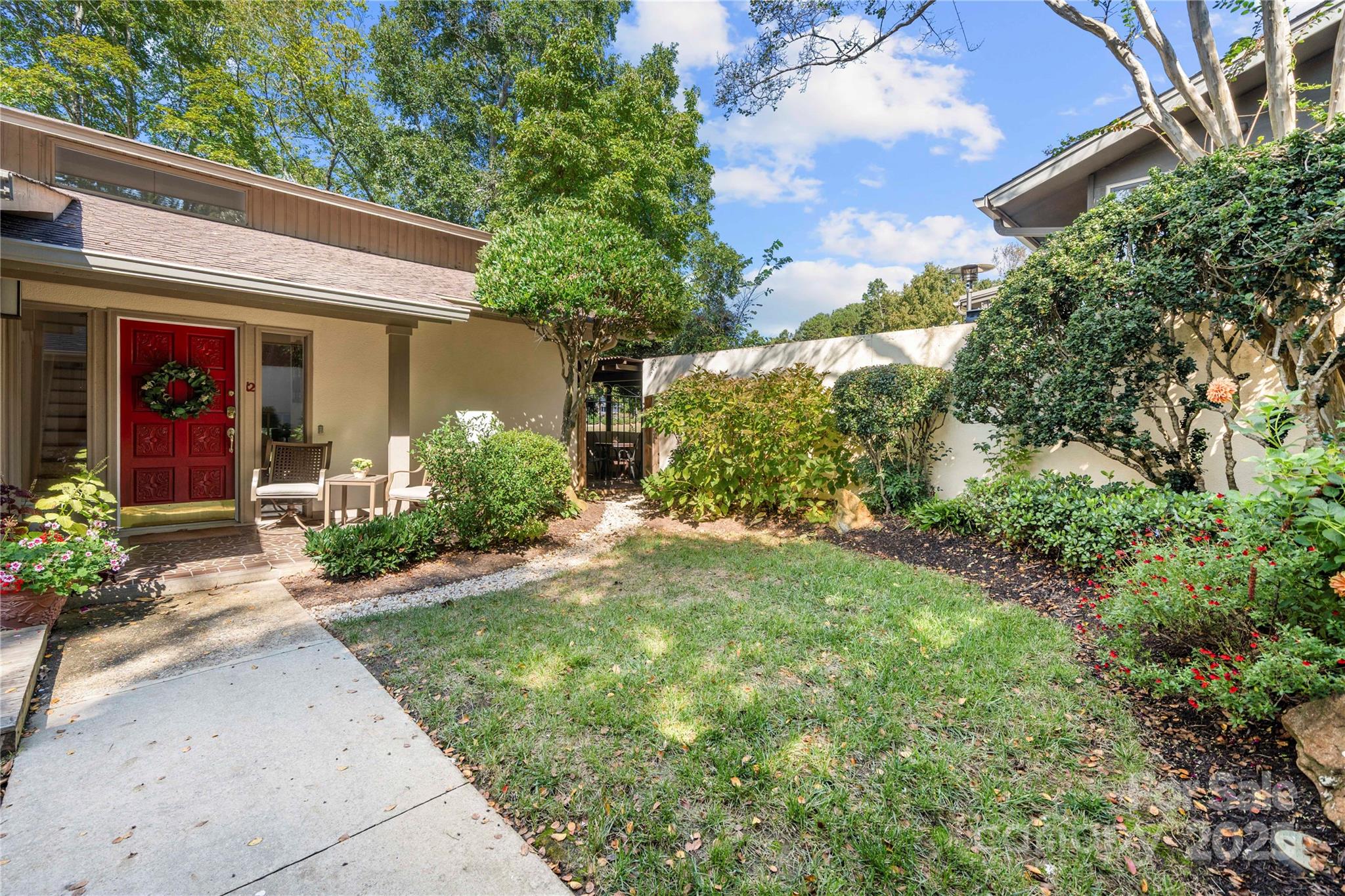 12 Cove Road Clover, SC 29710 - Photo 5 of 43