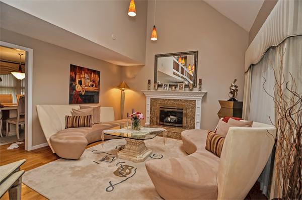 5 Indian Rock Road Natick, MA 01778 - Photo 3 of 23