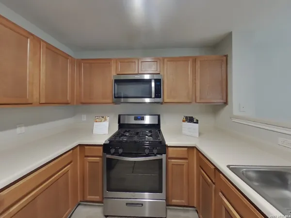 $1,519 | 2910 Candleside Drive, San Antonio, TX 78244