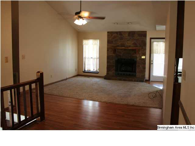 509 11th Street Northwest Alabaster, AL 35007 - Photo 4 of 28