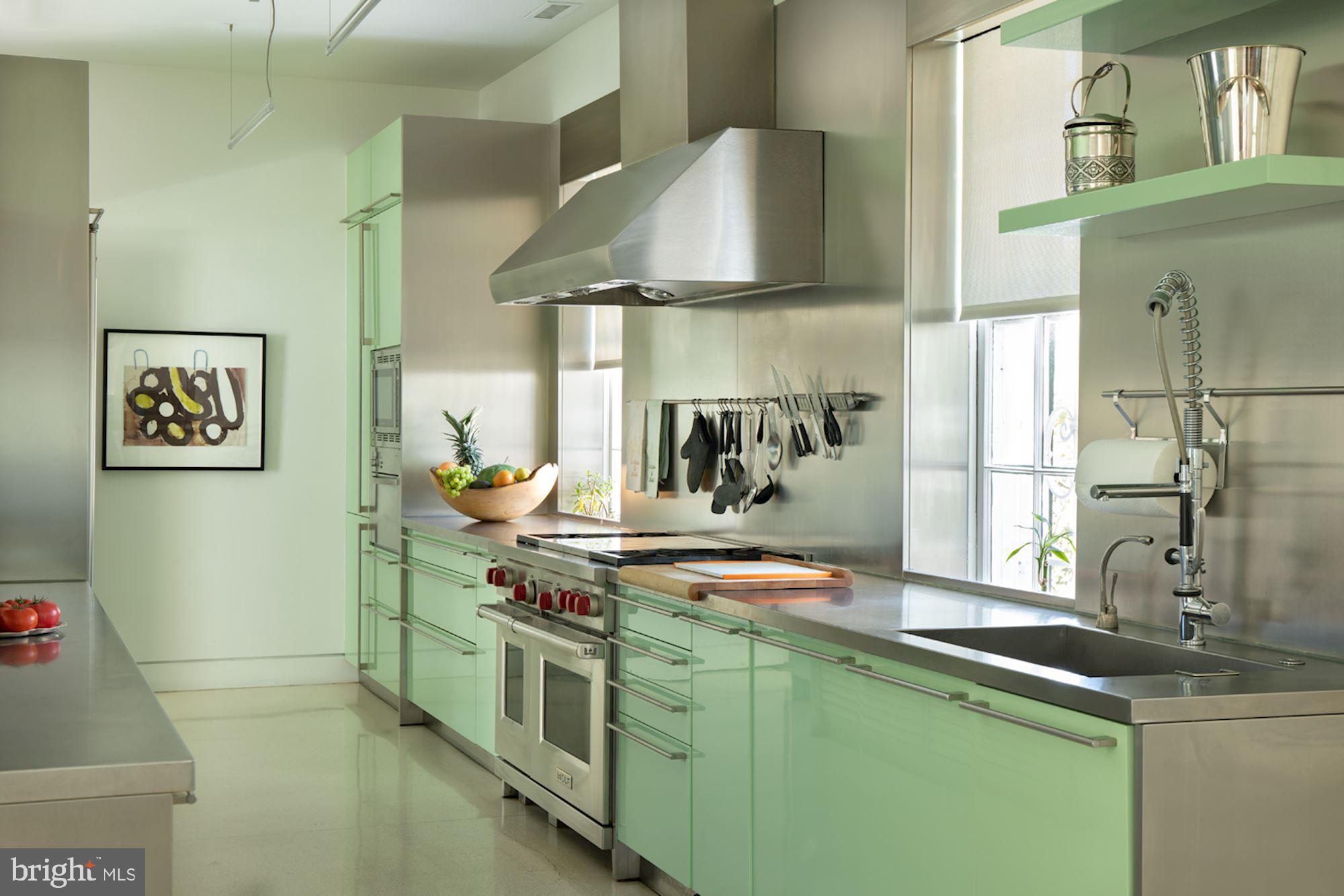 3304 R Street Northwest Washington, DC 20007 - Photo 12 of 27 Kitchen