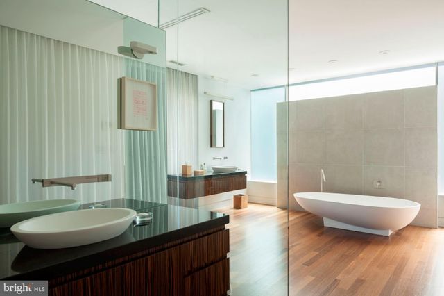 $9,750,000 | 3304 R Street Northwest, Washington, DC 20007