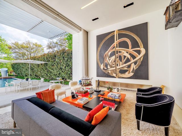 $9,750,000 | 3304 R Street Northwest, Washington, DC 20007