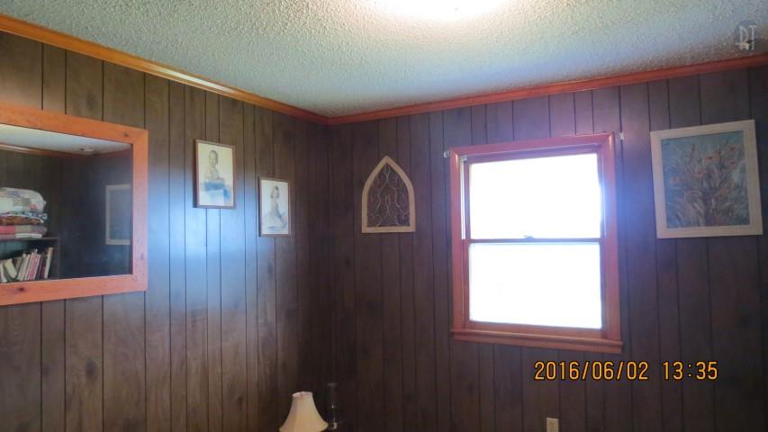 475 Mail Road Erin, TN 37061 - Photo 3 of 21 a view of front door