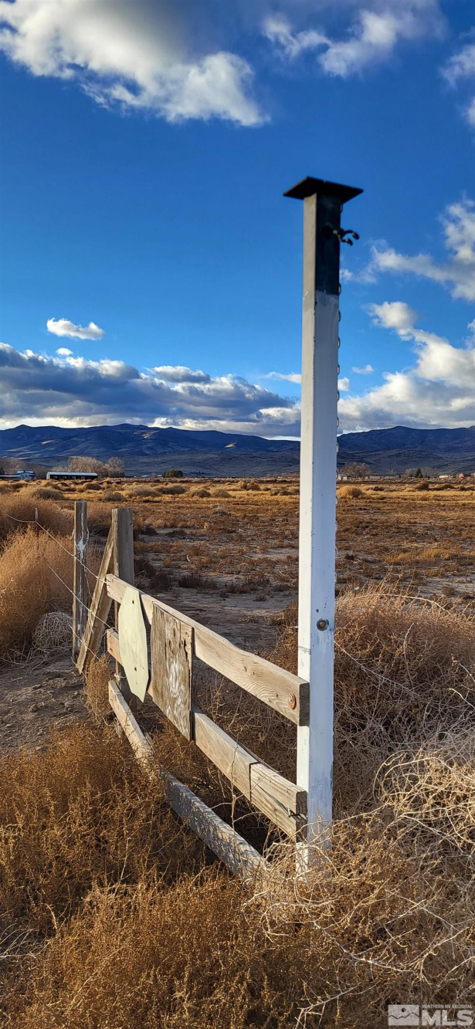 0 Navajo Trail Stagecoach, NV 89429 - Photo 5 of 5 a view of an ocean