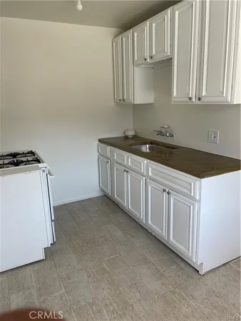 $1,950 | 2738 Southern, Unit B, South Gate, CA 90280