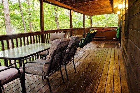 2210 Applewood Road Sevierville, TN 37862 - Photo 2 of 30 1c575374-a24e-4573-a334-da1d597cf685.f10