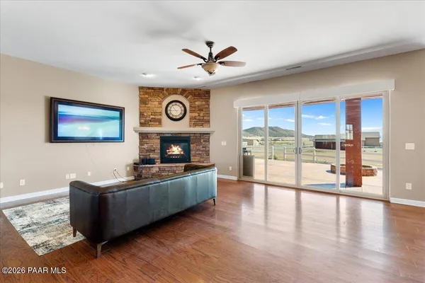 $785,000 | 10687 East Claire Ridge Circle, Prescott Valley, AZ 86315