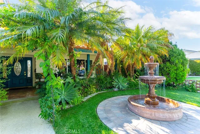 $1,250,000 | 2718 North Wright Street, Santa Ana, CA 92705