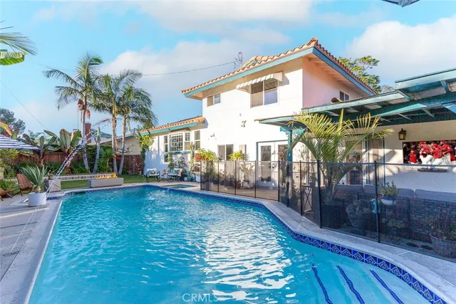 $1,250,000 | 2718 North Wright Street, Santa Ana, CA 92705