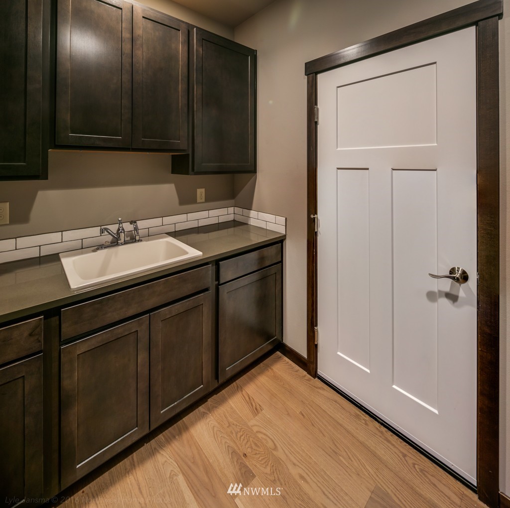 5569 Hannegan Road Bellingham, WA 98226 - Photo 24 of 25 Gallery Image 24