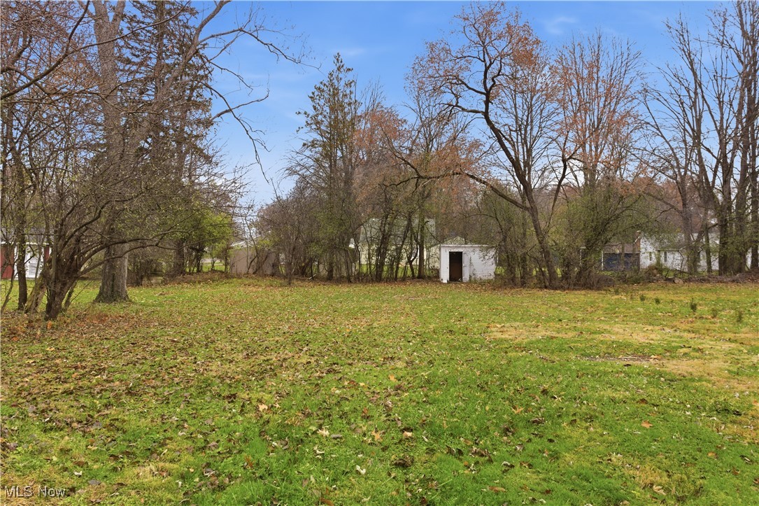 354 Ewing Road Youngstown, OH 44512 - Photo 31 of 33 Gallery Image 31